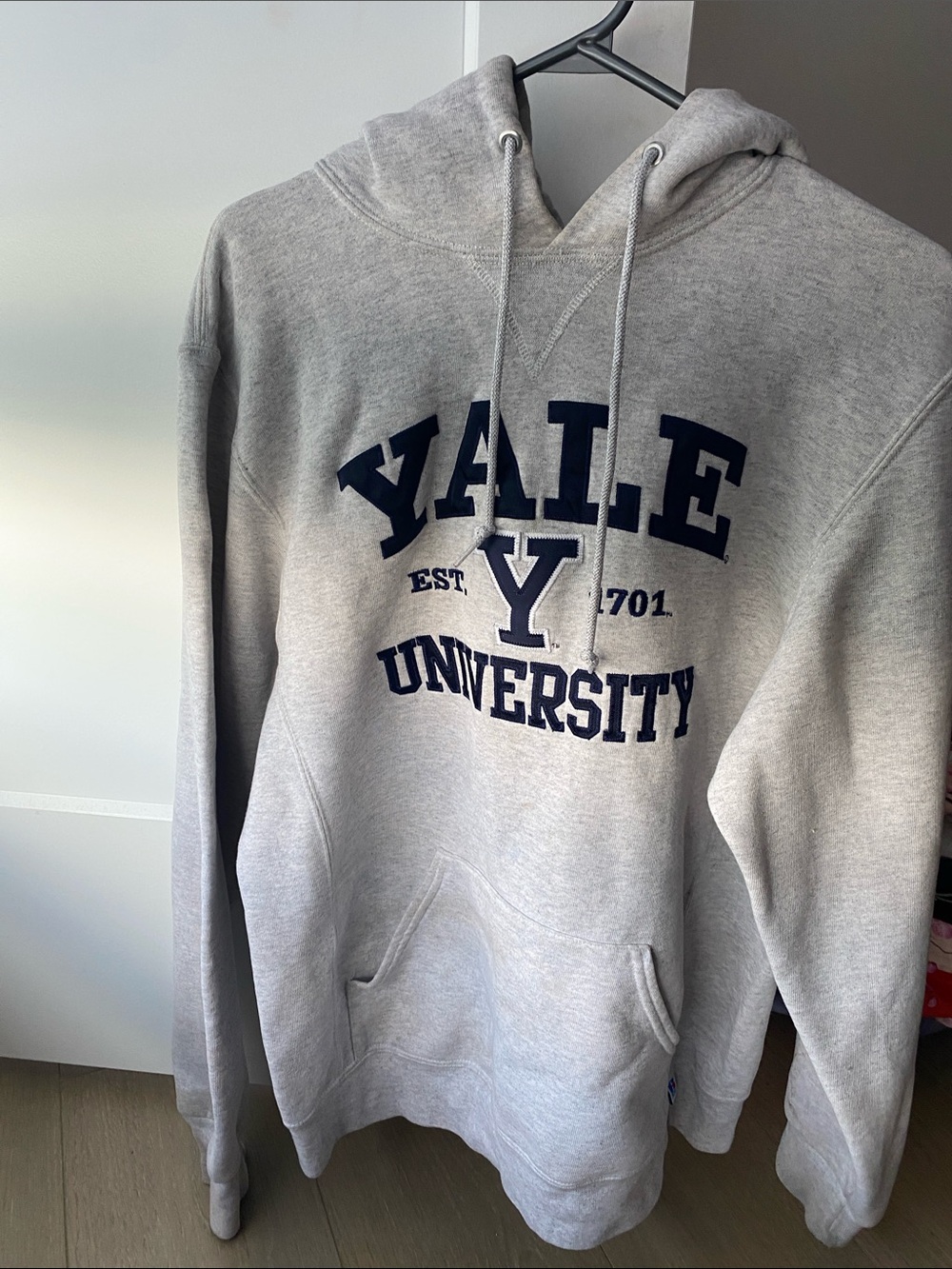 Boathouse hoodie - Yale University Gray Pullover Hoodie